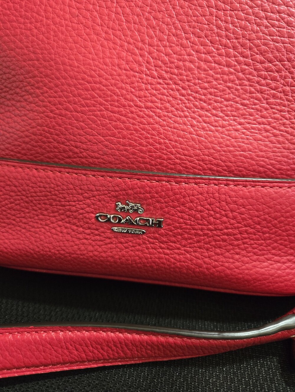 Coach Legacy Red Pebbled Leather Crossbody Bag EUC - Picture 2 of 11